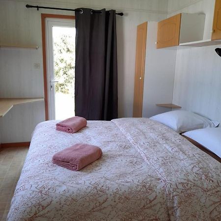 דירות Sulniac Chalet 4 Personnes Au Calme מראה חיצוני תמונה