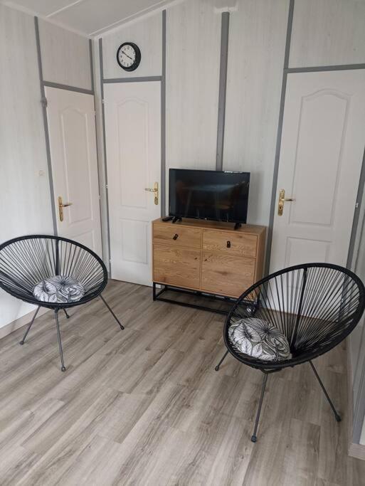 דירות Sulniac Chalet 4 Personnes Au Calme מראה חיצוני תמונה